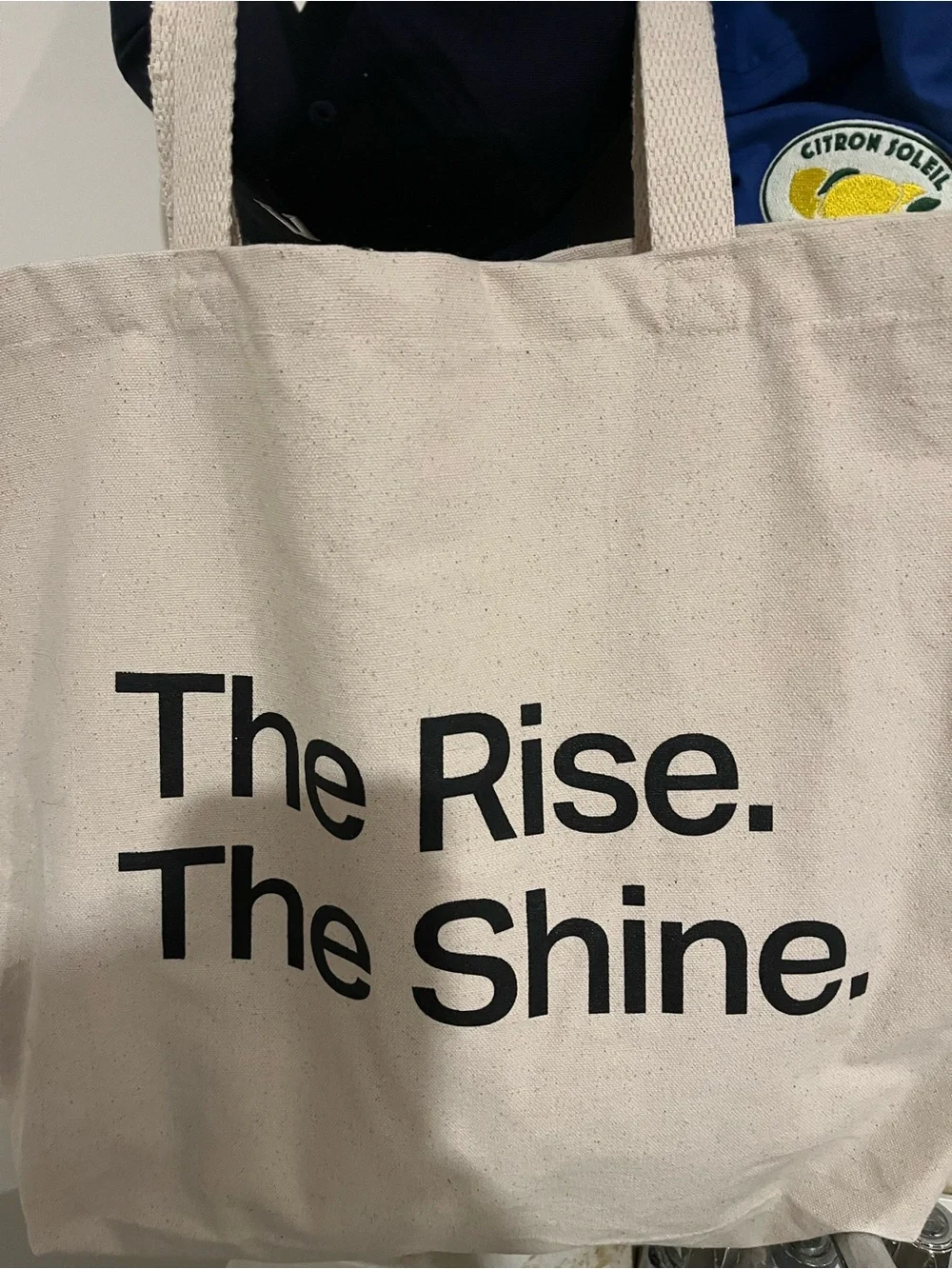 Vuori Natural Beige Canvas Tote Black Logo/ “Rise & Shine” motto reverse side - Picture 2 of 3